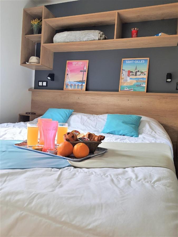 Camping La Plage Сент-Илер-де-Рье Экстерьер фото